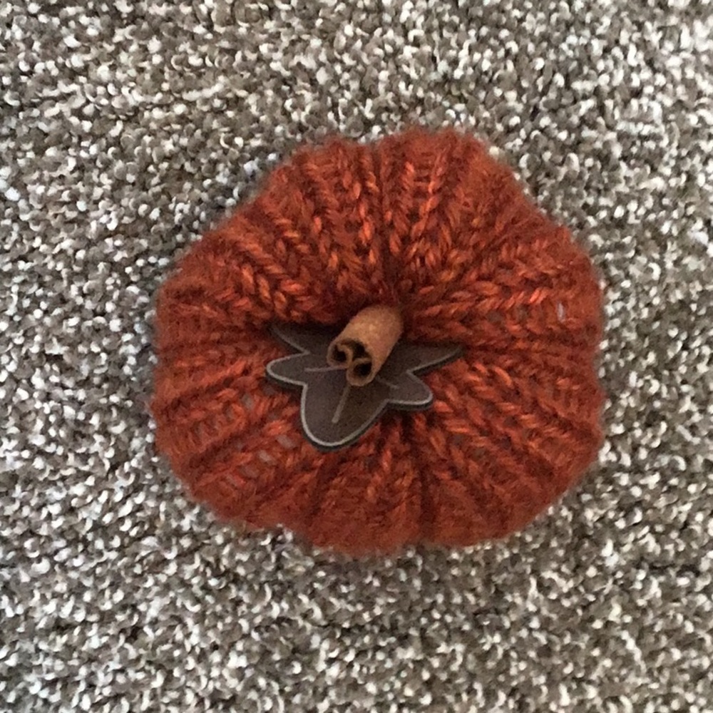 Rebecca stitch red pumpkin